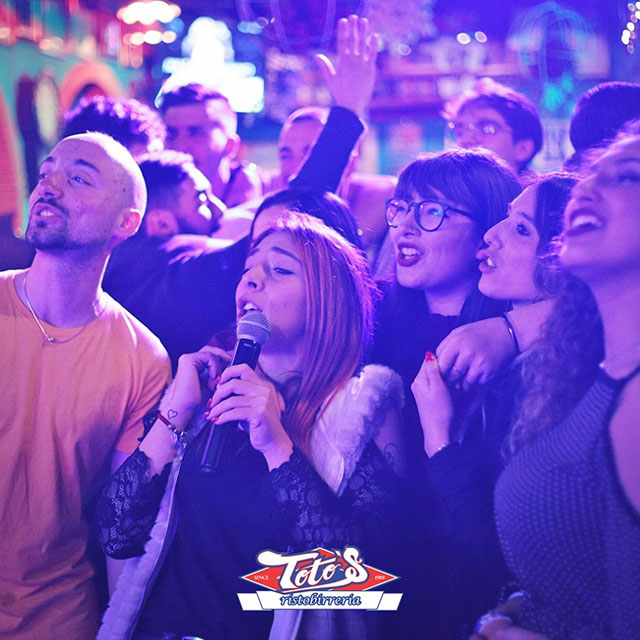 Toto's Pub - Giovedì - Karaoke